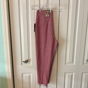 NWT Worthington Straight Leg High Rise
Red Pleated Women’s Pants Size 8. New.